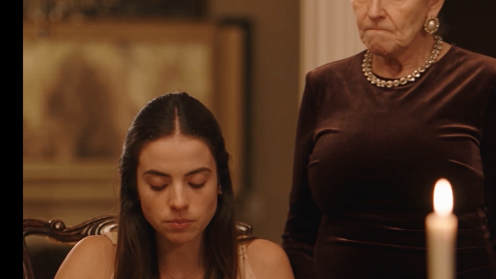 SEEDANCE 2.5 — EXACTLY 15 SECONDS — VERTICAL 9:16 — 4K — ULTRAREALISTIC — CINEMATIC LIVE-ACTION SOCIAL DRAMA. Create a complete compressed dramatic sequence containing roughly 30 seconds of narrative material inside an EXACT 15-second timeline using continuous physical action, fast motivated cuts, zero dead air, and natural conversational pacing. Do NOT speed up voices unnaturally. LANGUAGE: Natural Latin American Spanish with street slang mixing Dominican and Mexican flavor. No narrator. No subtitles. No captions. No on-screen text. Only the active speaker moves lips. Everyone else keeps their mouth closed while listening. LOCATION: A realistic street car wash in a popular Latin neighborhood at sunset. Hoses, buckets, puddles, cleaning rags, soap foam, a freshly washed black SUV, and urban traffic in the background. CHARACTERS: A humble young Latino car wash worker, 24–27 years old, wet t-shirt, work boots, simple clothes, calm but intimidating confidence beneath a humble appearance. Three arrogant flashy adult men with street attitude. STORY: Start with a wide handheld shot showing the worker finishing a black SUV. The three men begin leaving in the vehicle without paying. The worker stops them and says: "Ey, mi loco… falta el pago del lavado." One arrogant man turns and mockingly says: "¿Pago de qué, wey? Ya lávate esa idea, loco." The worker replies: "Yo hice mi trabajo. Suelten lo mío y ya." Another man steps aggressively toward him, gets face to face, and gives him one strong realistic two-handed shove to the chest and shoulders while saying: "¿Y si no te pago qué tú vas a hacer, mmg?" "¿Me vas a obligar, carnal?" The worker naturally steps back half a step, nearly hits a bucket, drops the rag, regains balance, and says: "No me hagas ponerte en una vuelta que no te conviene." Close-up. The worker calmly fixes his shirt, raises his eyes and says: "Ustedes creen que me están relajando… pero acaban de meter la pata feo." Aggressor says: "¿Tú ta’ guapo conmigo o qué?" Worker responds: "No, manito… te lo estoy advirtiendo." Another arrogant man asks: "¿Y tú quién diablo te crees, wey?" The worker silently pulls out his phone, makes one short call while staring at them, and says: "Caigan. Ya los tengo aquí." The men stop smiling immediately. One asks: "¿A quién tú llamaste?" The worker does not answer. He looks directly at camera and says: "Si quieres ver quién viene y por qué se les borró la sonrisa, dale like y toca el texto azul en los comentarios." Cut immediately to black. CRITICAL: Do not reveal who the worker really is. Do not show who is coming. Do not show arriving vehicles. Do not show bodyguards. Do not show weapons. Keep strong street realism. Keep the shove visible and realistic. Maintain strict continuity in character positions, SUV placement, hoses, buckets, and environment. Begin with a wide shot. Use handheld camera, over-the-shoulder shots, reverse shots, close-ups, and natural reaction shots. Photorealistic 4K, cinematic sunset lighting, shallow depth of field, premium live-action realism.