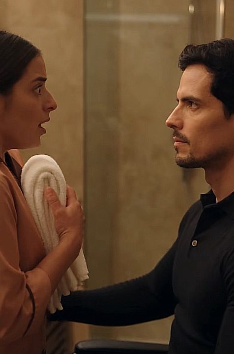 TODOS CREÍAN QUE ADRIÁN NO PODÍA MOVERSE… HASTA QUE CAMILA DESCUBRIÓ SU SECRETO