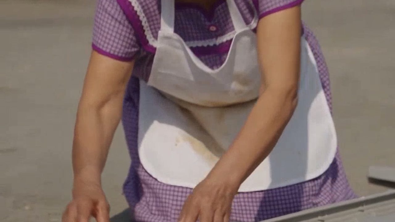 Policías destruyeron puesto de tacos sin saber quién era su hijo